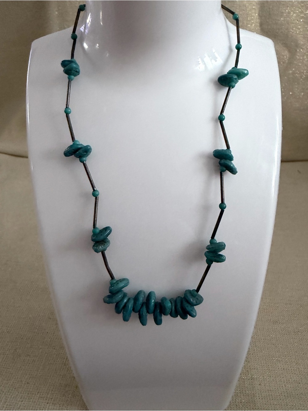 Vintage Beeline Southwestern Style Turquoise Bead Statement Necklace -